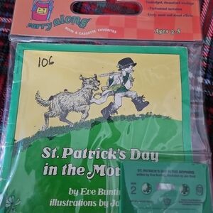 Scholastic St. Patrick's Day Book and Cassette Set - Green and Yellow